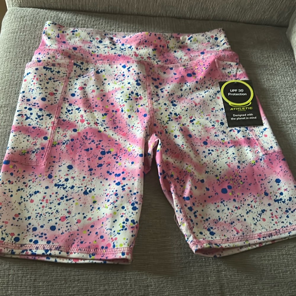 Girls Short Color Pink Size L(10-12)